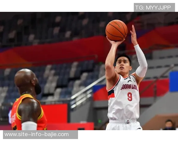 陈盈骏29分8助攻5抢断的惊艳表现引发全联盟关注北京双星后卫实力不容小觑