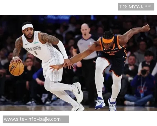 浓眉称赞克里斯蒂多才多艺自信心提升显著助力球队表现