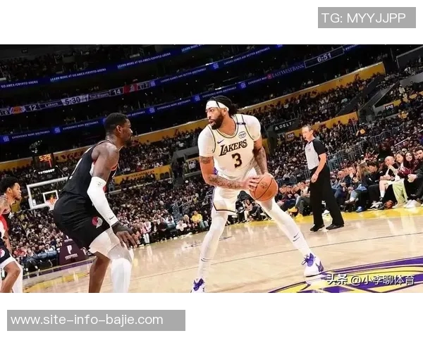 浓眉强势回归全场最高24分14板下半场独得20分助球队反弹