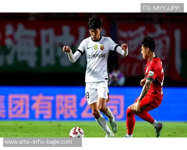 蔚山队全力备战上海海港亚戈分享过往交锋经验助力球队胜利 蔚山队全力备战上海海港亚戈分享过往交锋经验助力球队胜利